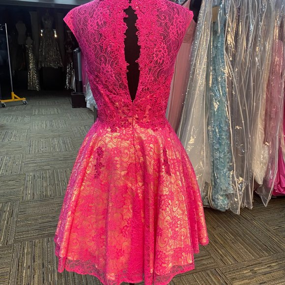 ABBY PARIS PINK SHORT STYLE DRESS - Picture 4 of 8